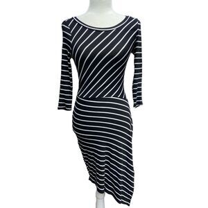Lulus sz Small Striped Bodycon Dress Black And‎ White Asymmetrical Ribbed Slit